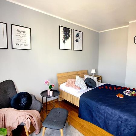 Apartament Cicha Apartment Rzeszow Bagian luar foto